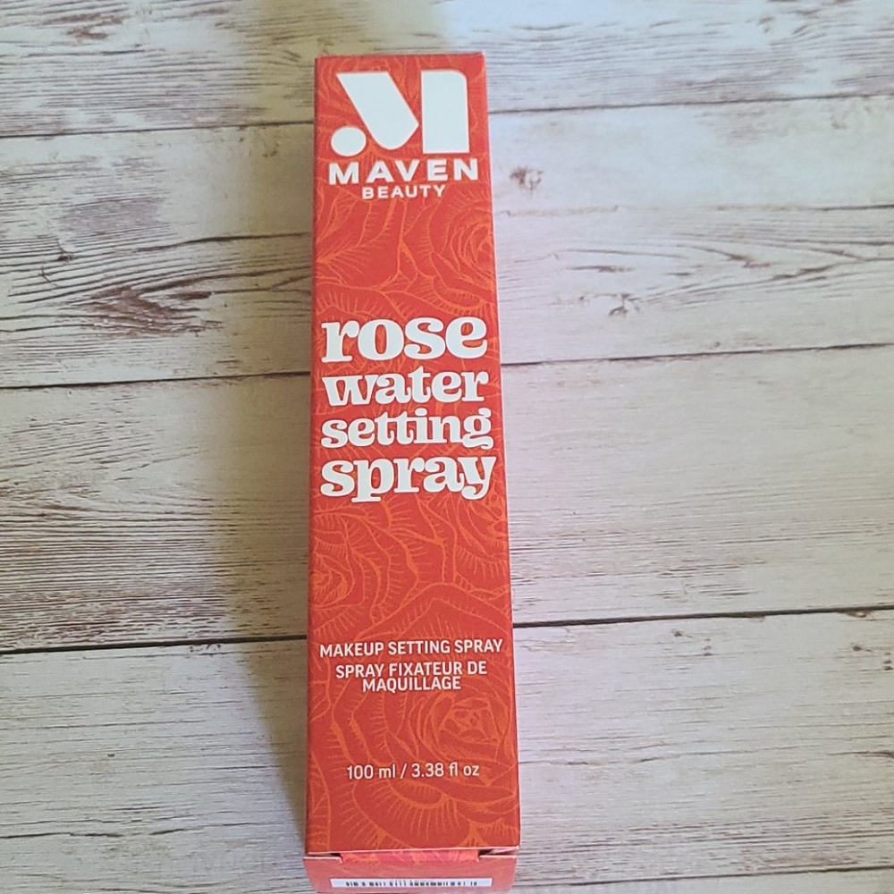 MAVEN BEAUTY Rose Water Setting Spray